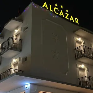 3* Hotel Alcazar